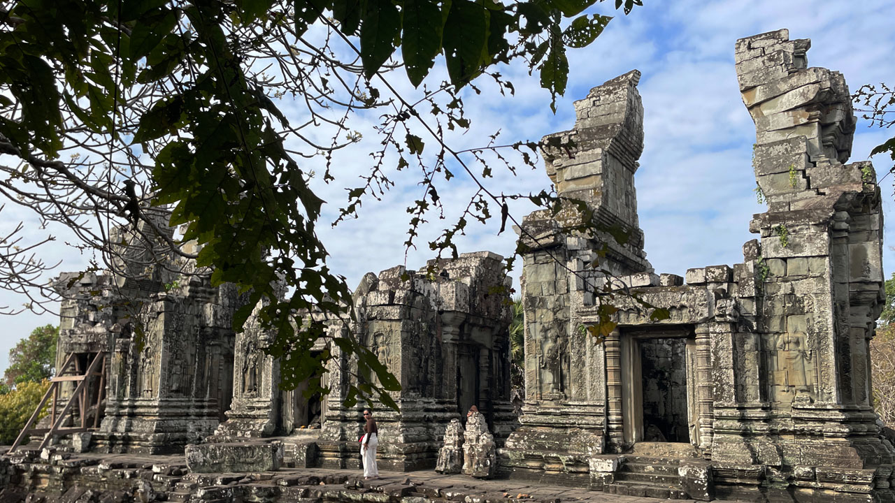 Phnom Bok temple
